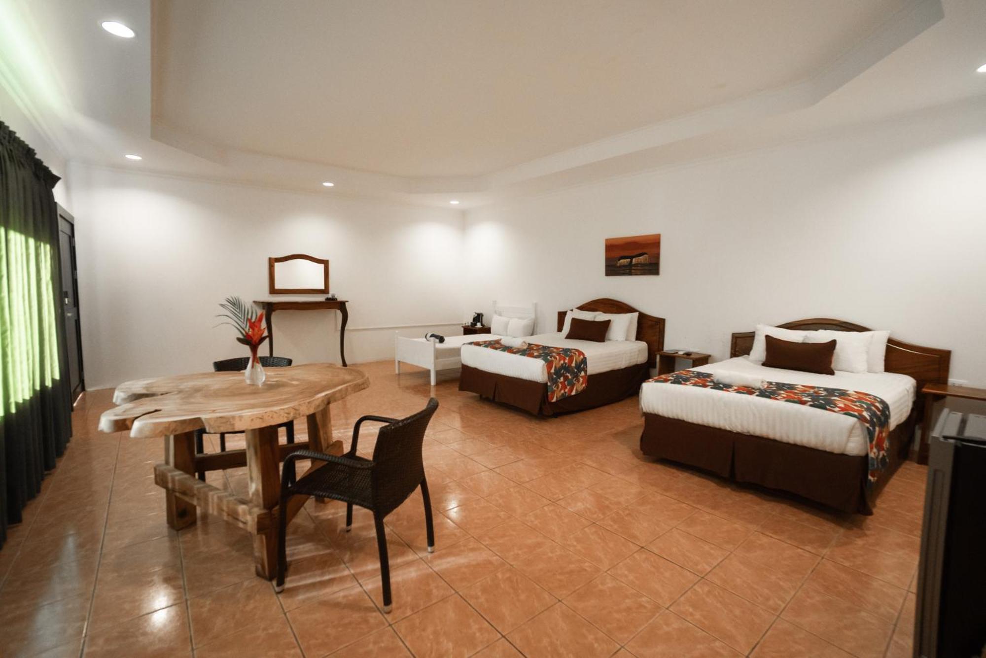 Hotel Costa Pacifica Естерільос Екстер'єр фото